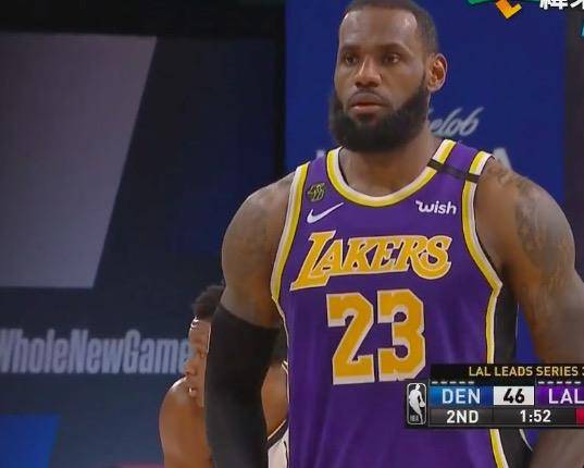 NBA常规赛收官战，詹姆斯三双领衔，湖人险胜勇士锁定西部第三